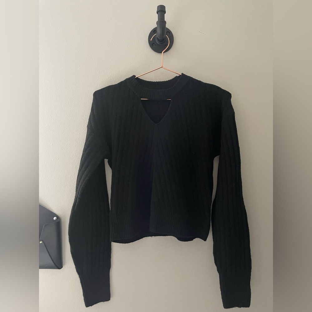 Women Key Hole Sweater